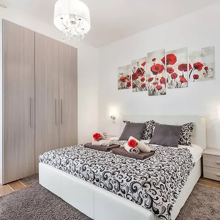 Apartment Residenza Alexander Luxury 1 *
