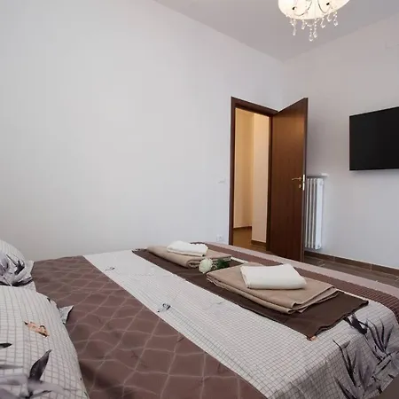 アパート Residenza Alexander Luxury 1 ヴェローナ