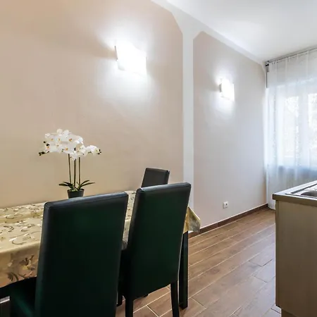 Residenza Alexander Luxury 1 アパート ヴェローナ